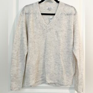 NWT Madewell V neck sweater - medium